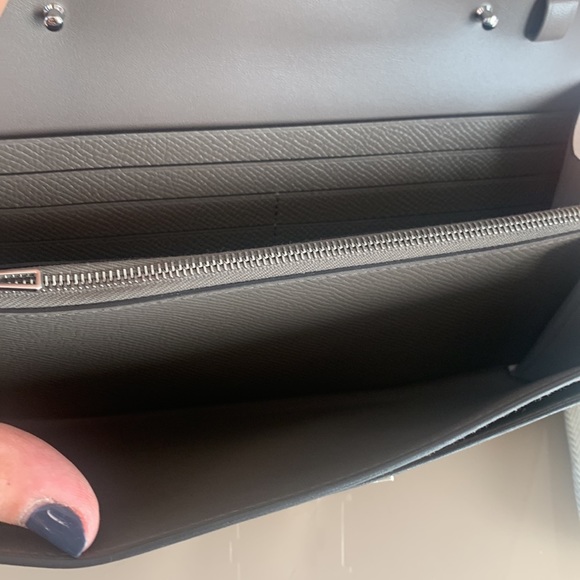 BRAND NEW Hermes Constance To Go Epsom Calfskin Wallet-Bag 8F Gris Etain. - Picture 5 of 7